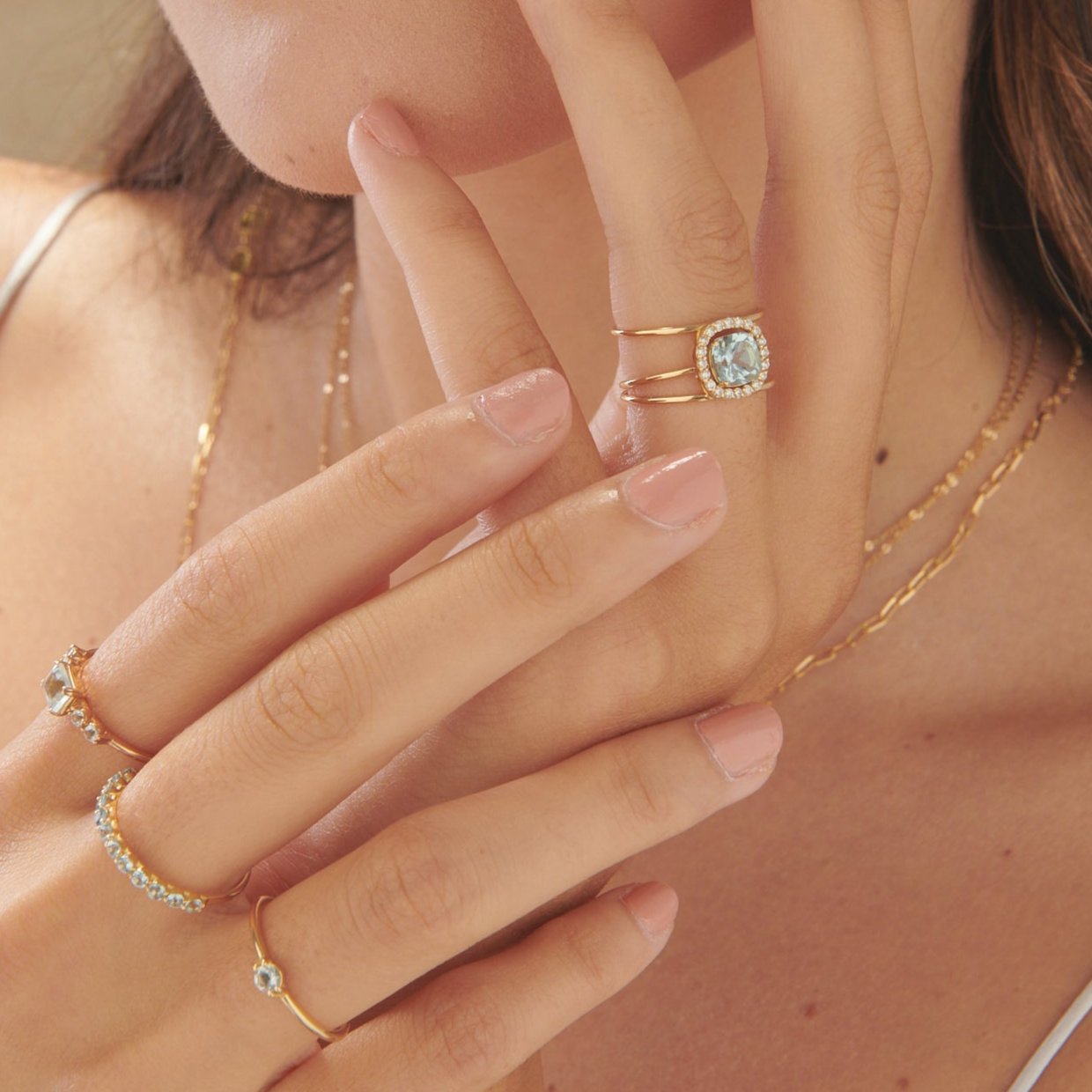 Jewelry Layering: come abbinare più gioielli insieme