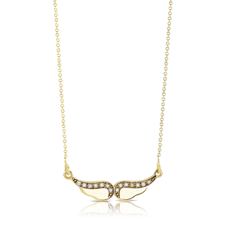 Collana in oro con ciondolo a forma di ali e diamanti