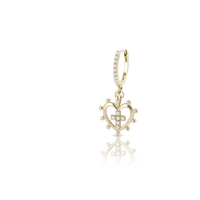 Monorecchino pendenti in oro 18 kt con cuore sacro e croce di diamanti bianchi